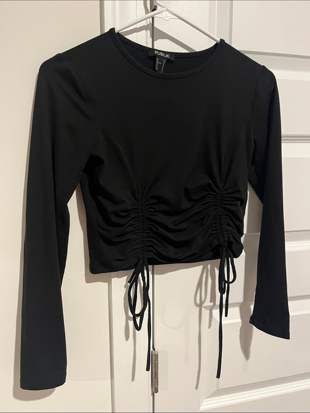 PUBLIK - Black Long-Sleeve Ruched Crop Top - Medium